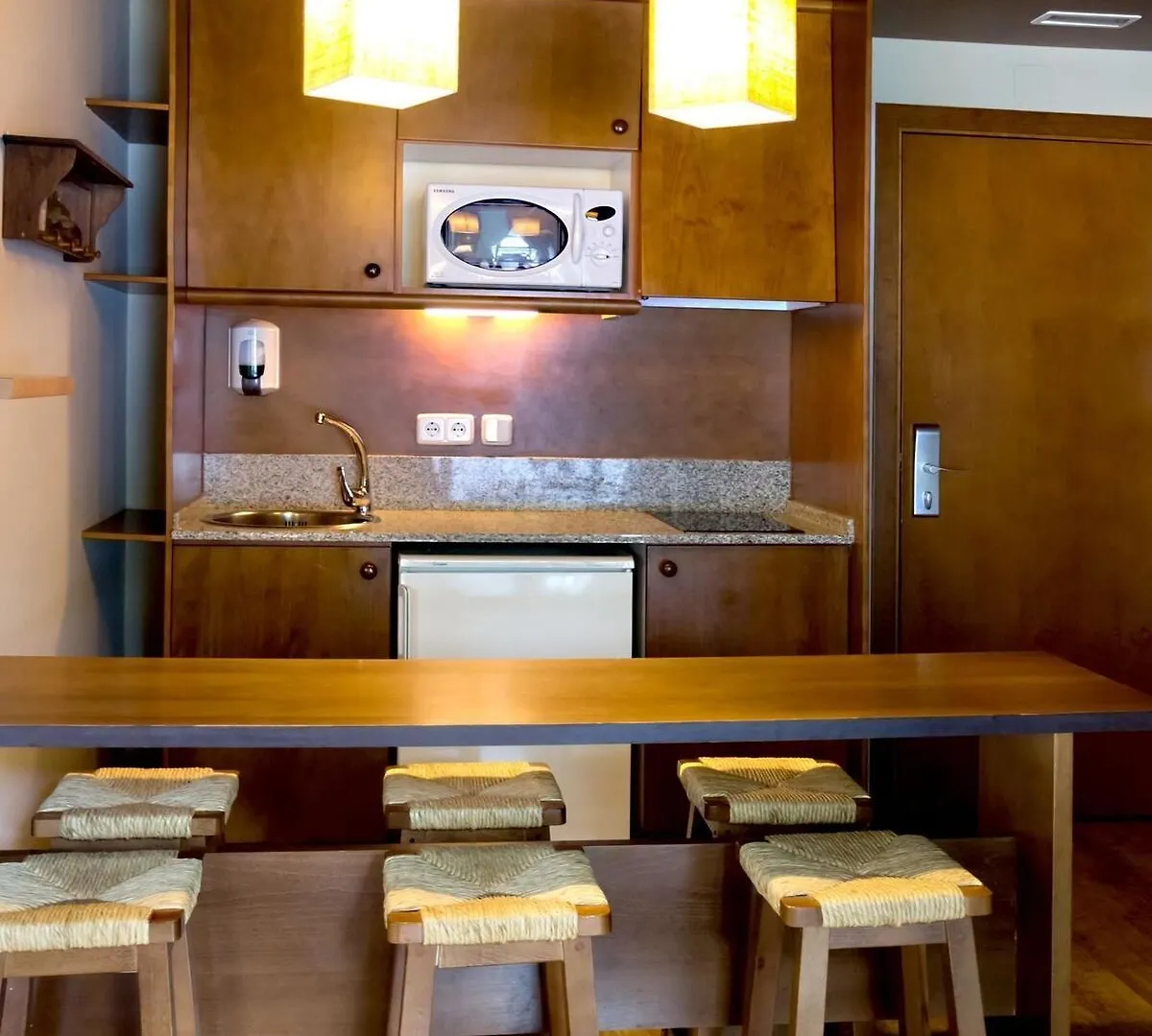 Aparthotel La Vall Blanca Vielha